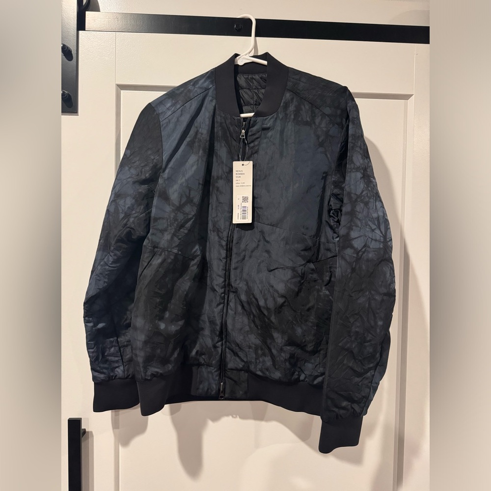 lululemon $328 Nexus Black Bomber Jacket! Small! Like New! No Tags!